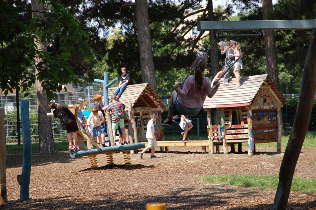 Ein Spielplatz ist heute mehr als eine Sandkiste