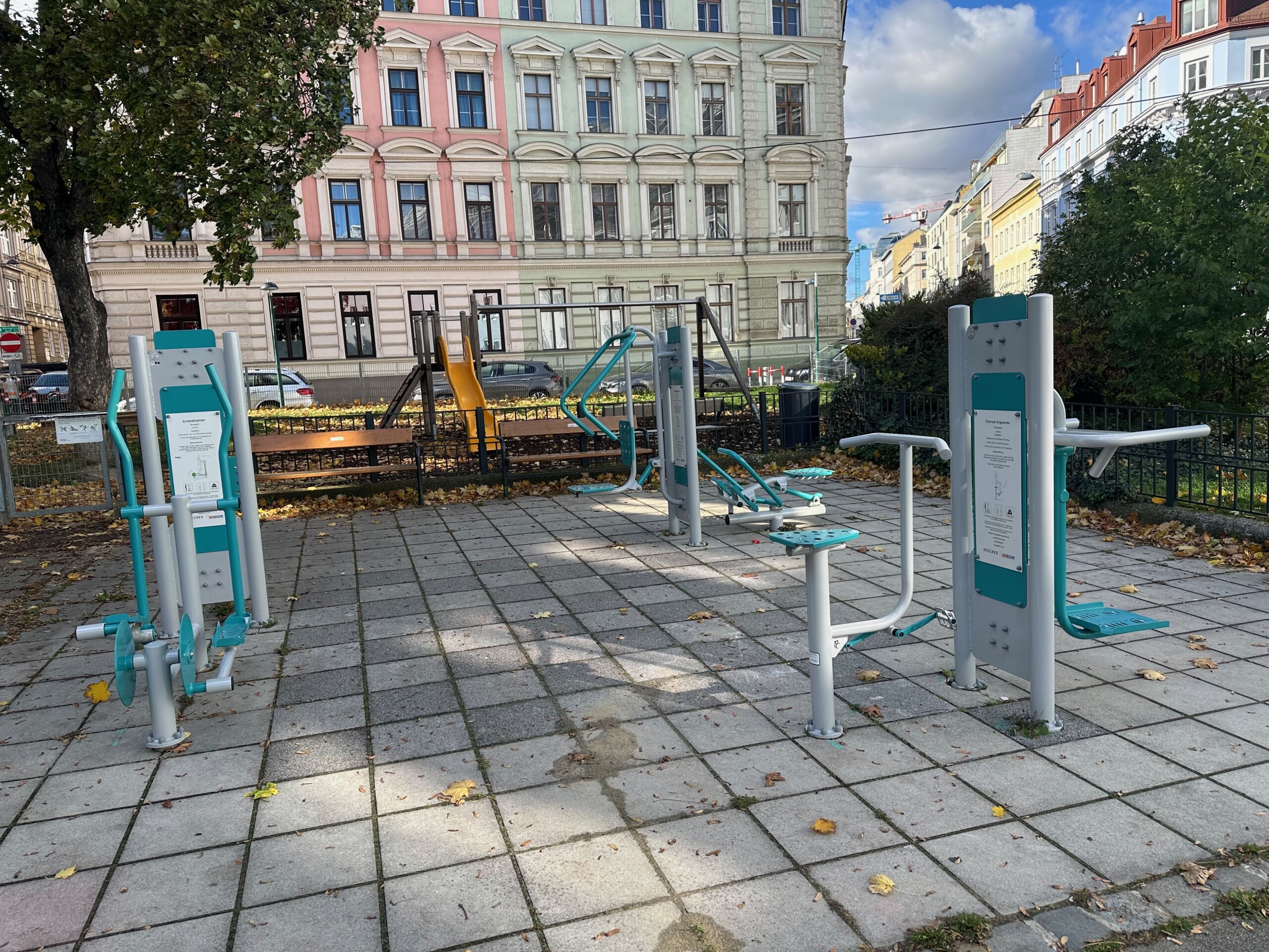 Calisthenicsgeräte im Währinger Park - ein Wunsch aus dem Jugendparlament